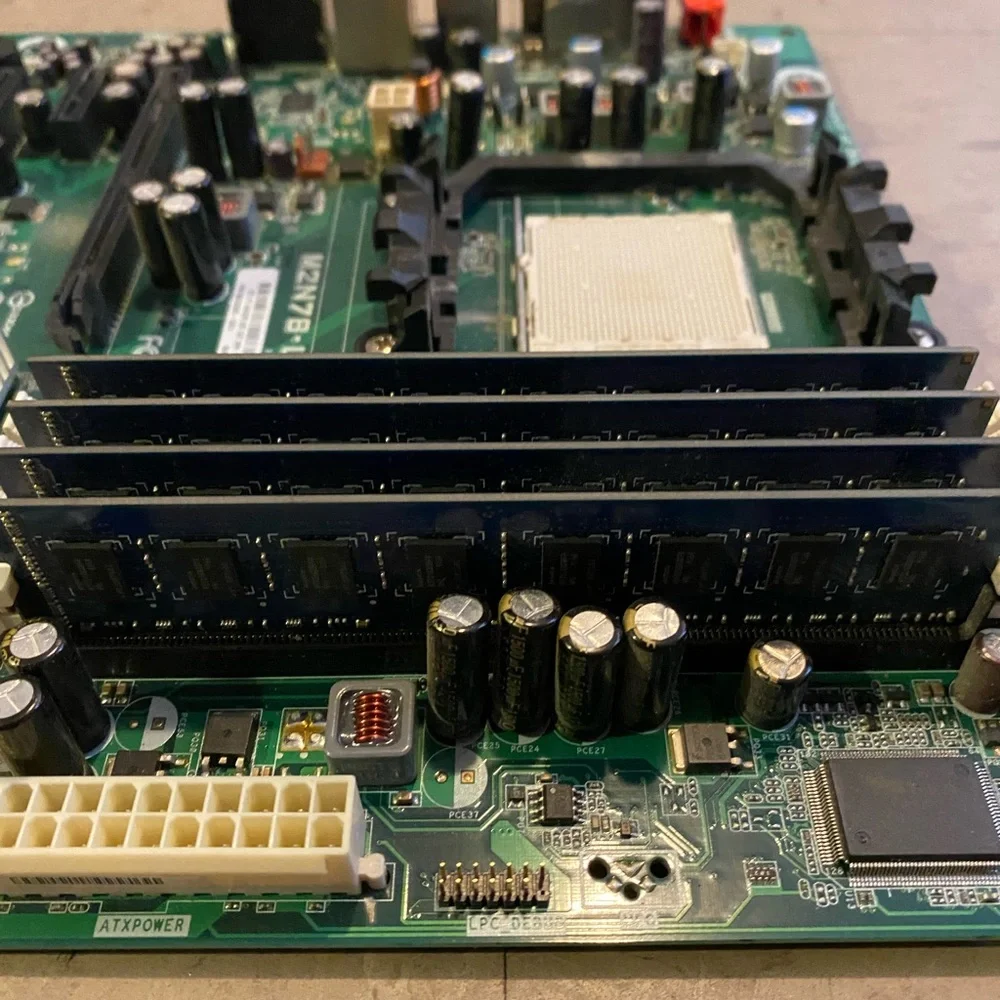 HP-503098-001 pegatron M2N78-LA AMD ams x4 motherboard computer desktop pc